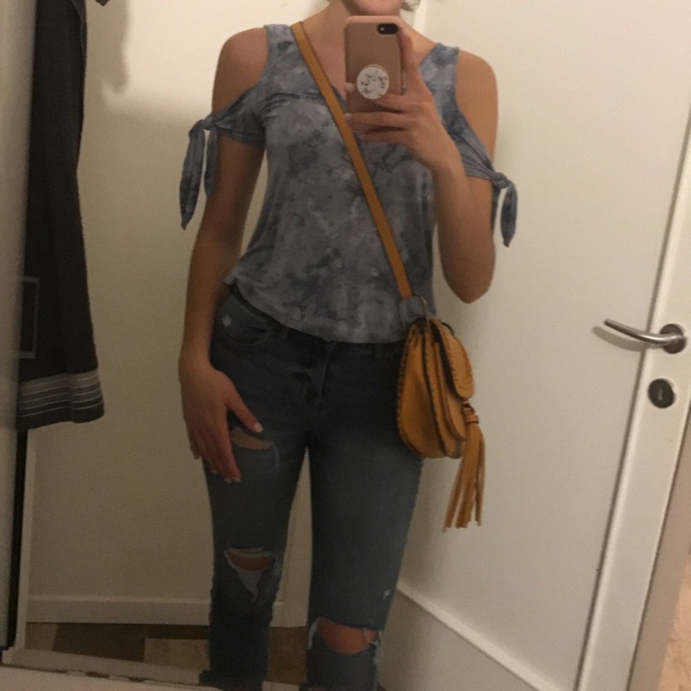 American eagle tie dye top